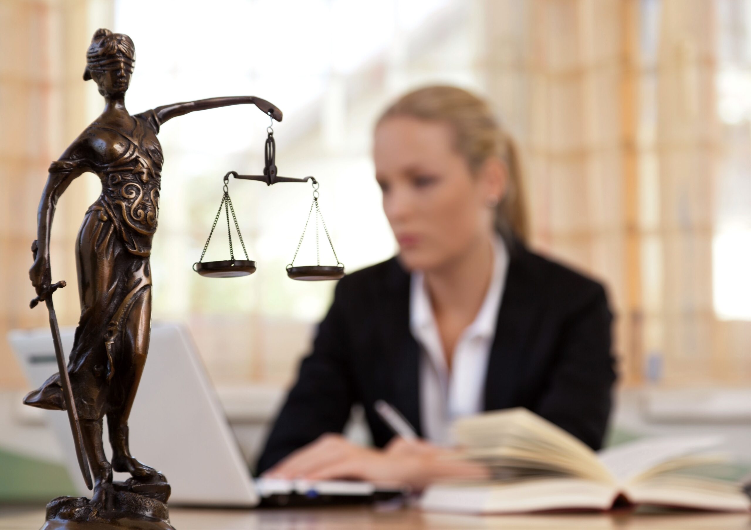 What Are the Top Law Companies in Dubai and Their Key Services?