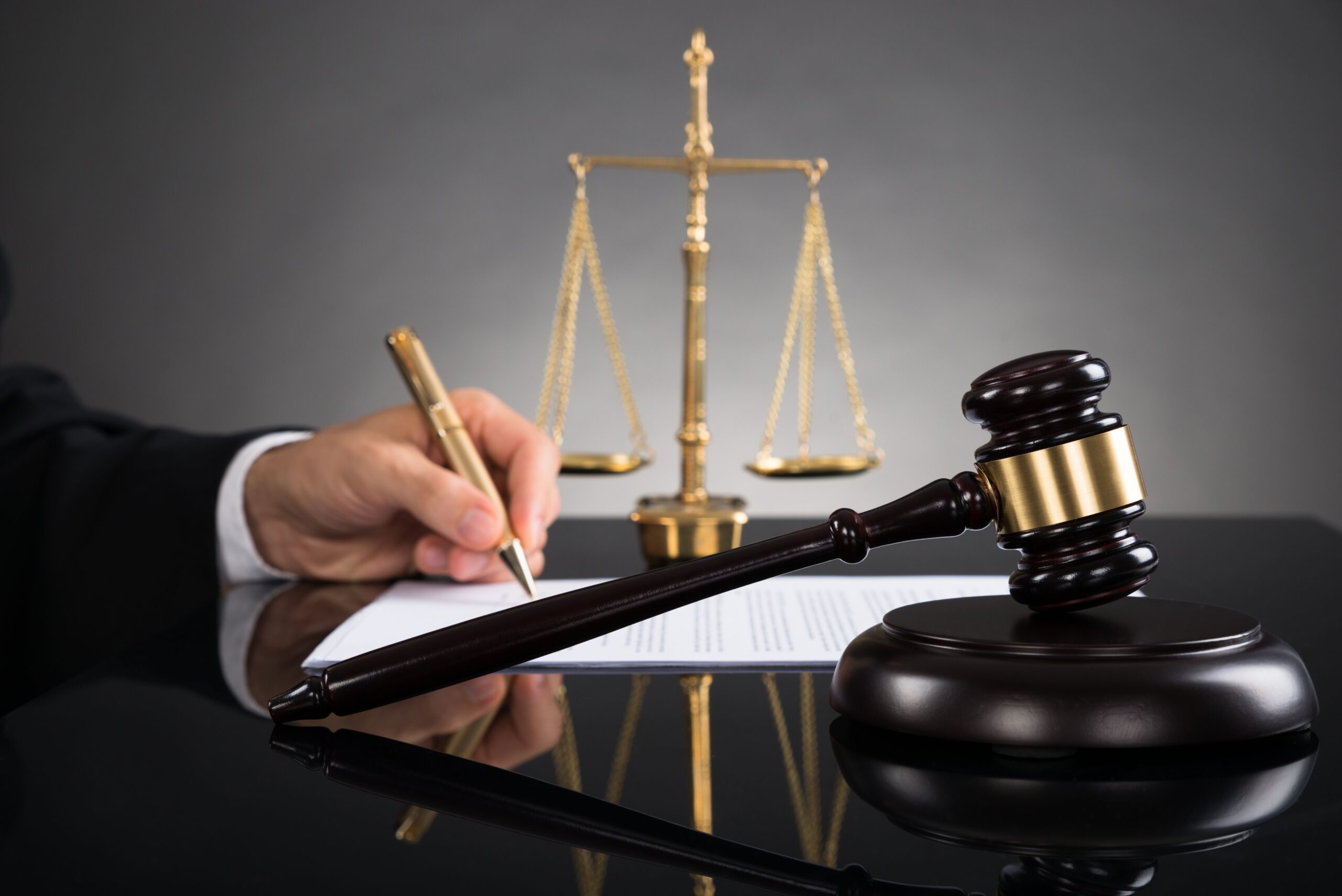 What Should I Look for in a Legal Company?