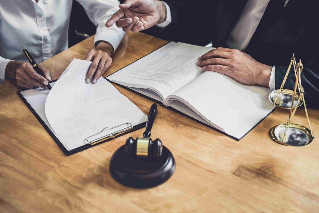 Legal Consultants in Dubai: What Services Do Consultants Dubai Provide for Businesses?