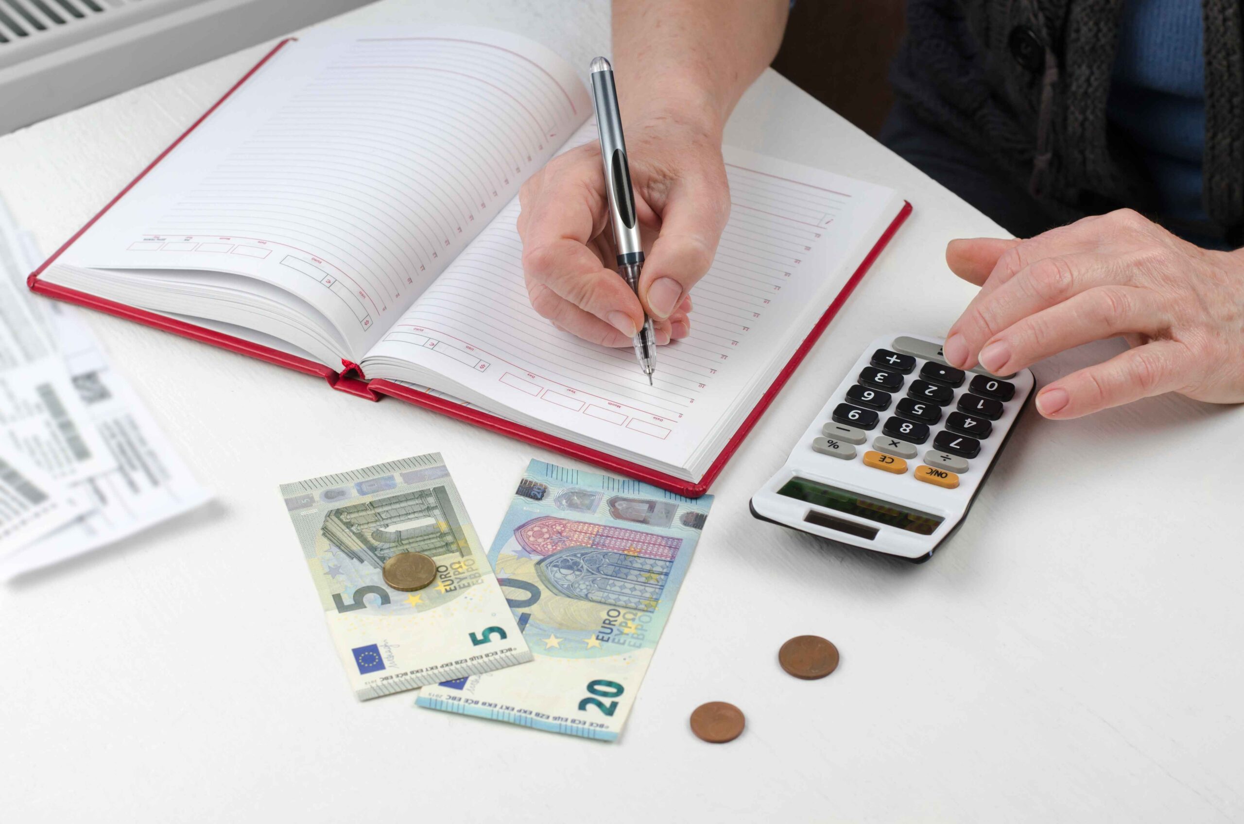 Your Key to Homeownership: Understanding UAE Property Purchase Rules 2 Your Key to Homeownership: Understanding UAE Property Purchase Rules