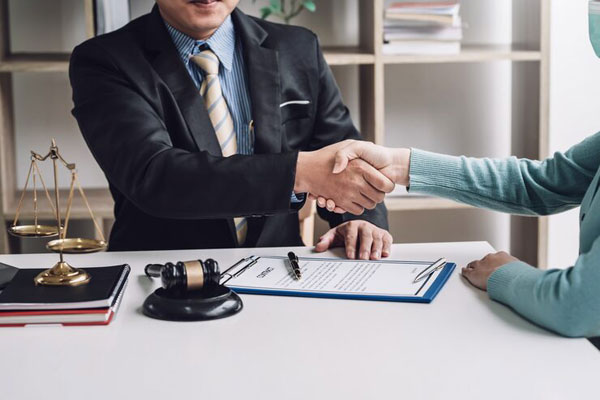 Hire A Dubai Attorney Hire A Dubai Attorney