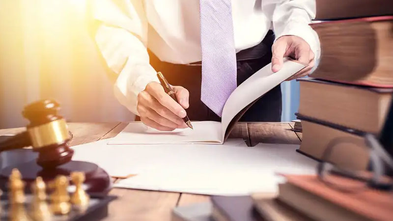 Litigation Lawyers in Dubai Litigation Lawyers in Dubai