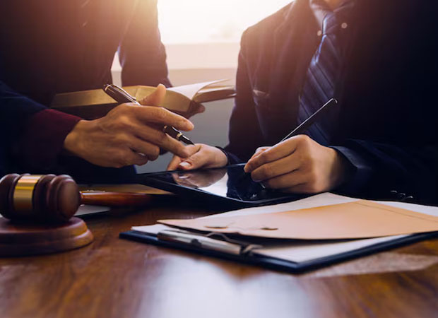 Legal Consultants2