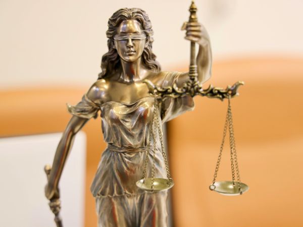 Legal Consultants In Abu Dhabi