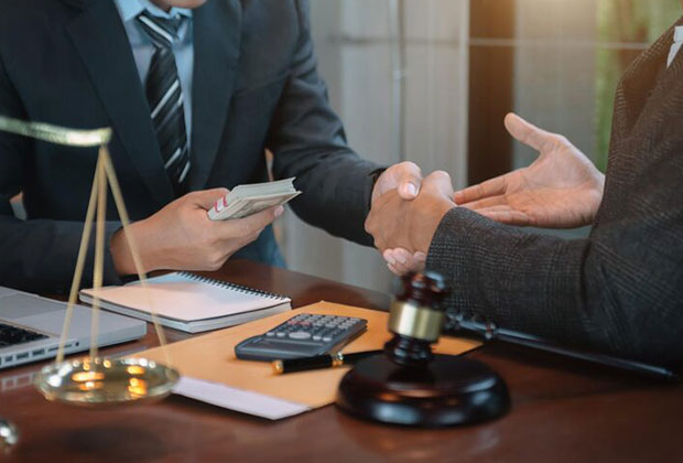Financial Attorney Abu Dhabi
