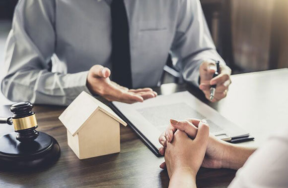 Real Estate Lawyers In Sharjah
