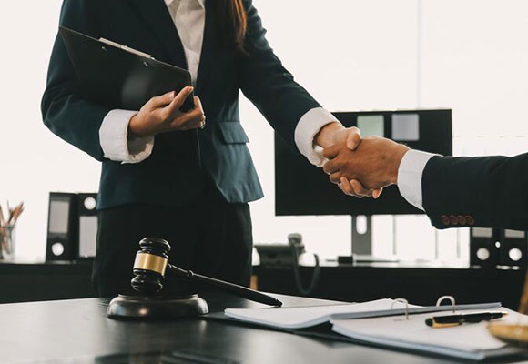 Sharjah Attorney