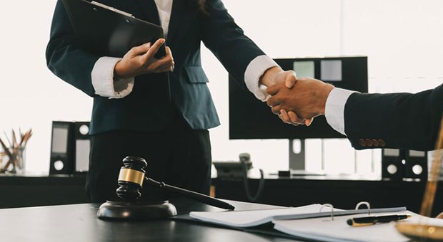 Sharjah Attorney Sharjah Attorney